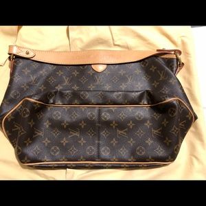 Louis Vuitton Delightful PM